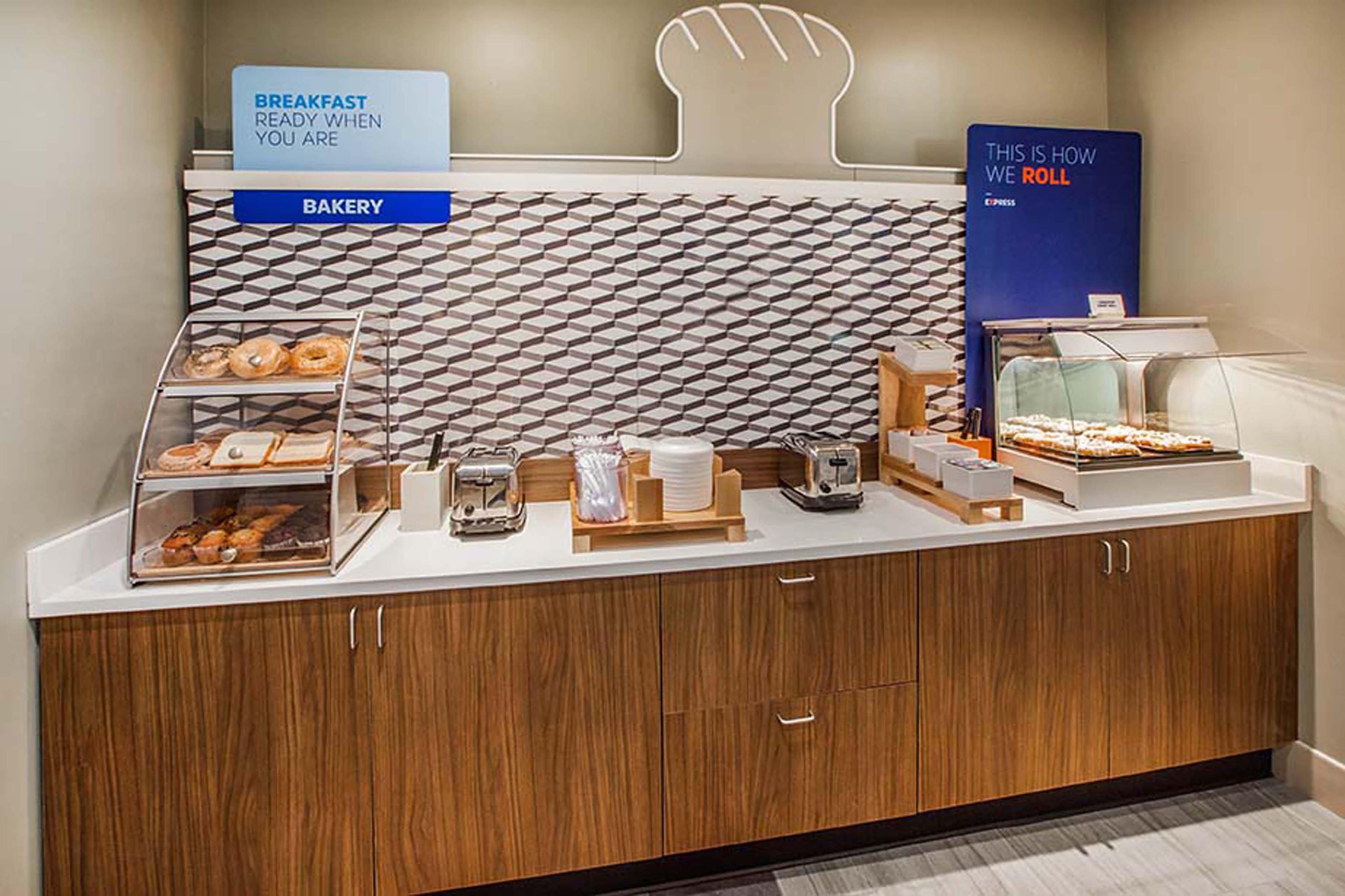 Holiday Inn Express Lapeer By Ihg Exterior foto